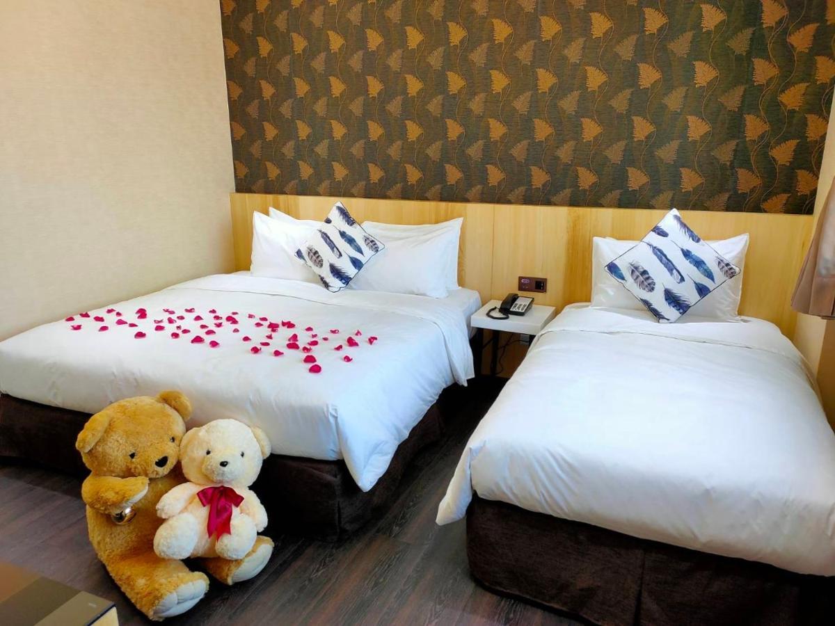 Red Hotel Yuanlin Exterior foto